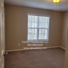 4396 Moat Dr in Winston-Salem, NC - Building Photo - Building Photo