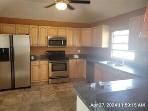 2225 E 10th Ave in Tampa, FL - Building Photo - Building Photo