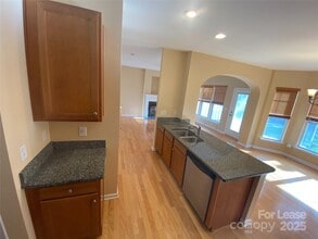 1042 Kensrowe Ln in Stallings, NC - Building Photo - Building Photo