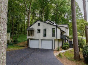2708 Spencers Trace NE in Marietta, GA - Building Photo - Building Photo