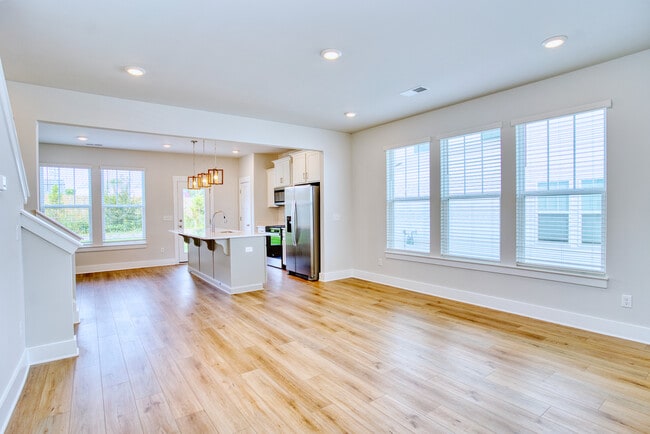 218 Marston Ln in Greenville, SC - Building Photo - Building Photo