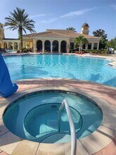 209 Bella Vista Terrace in Venice, FL - Foto de edificio - Building Photo