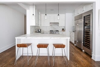 130 W 30th St in New York, NY - Building Photo - Building Photo