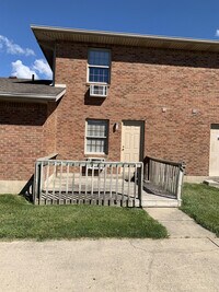 1480 Wayne St photo'