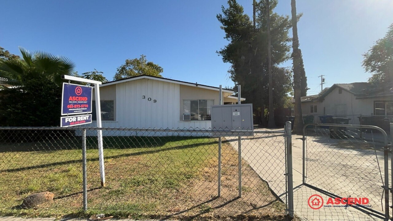 309 Washington Ave in Bakersfield, CA - Building Photo