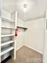 337 N School Pl in Dallastown, PA - Building Photo - Building Photo