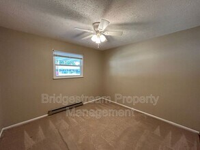65 Candlewood Ct in Germantown, OH - Building Photo - Building Photo