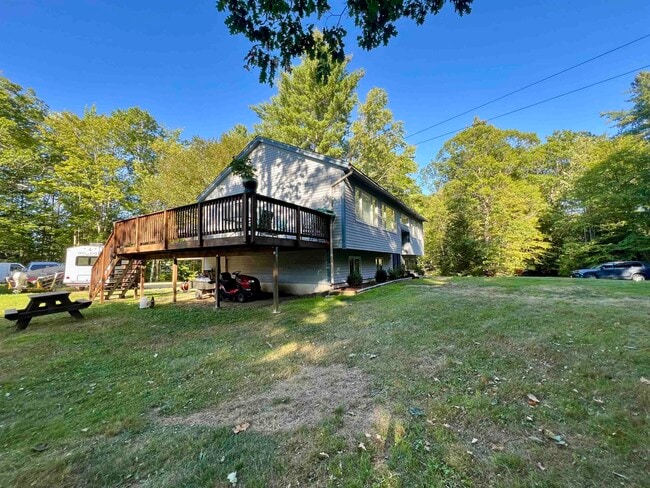 7675 Currier Rd in Loudon, NH - Building Photo - Building Photo