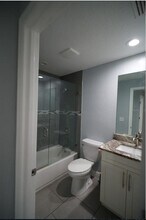 907 W Humphrey St in Tampa, FL - Building Photo - Building Photo