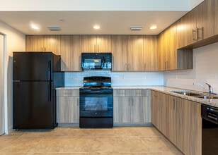 Coral Bay Cove in Homestead, FL - Building Photo - Interior Photo