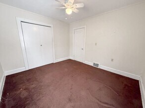 18231 Winslow Rd-Unit -Down in Shaker Heights, OH - Building Photo - Building Photo