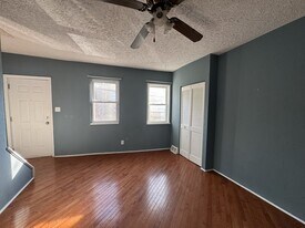 513 52nd St in Pittsburgh, PA - Building Photo