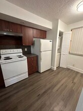 2501 NW 56th Ave in Lauderhill, FL - Foto de edificio - Building Photo