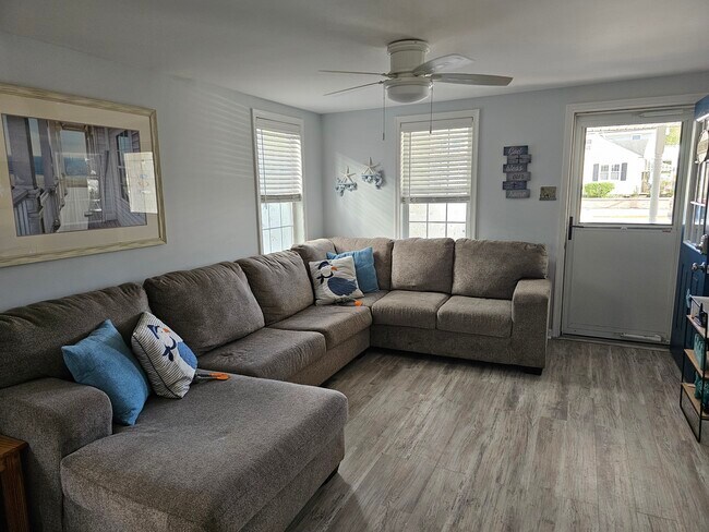 52 Wesley Rd, Unit A in Ocean City, NJ - Building Photo - Building Photo