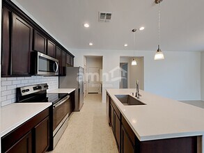 18423 W Getty Dr in Goodyear, AZ - Building Photo - Building Photo