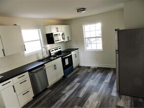 738 Sylvan in Chattanooga, TN - Building Photo - Building Photo