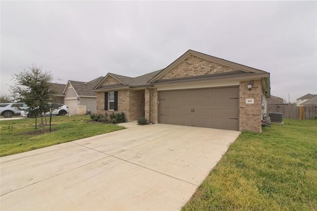 108 Grasslands Trl in Hutto, TX - Building Photo - Building Photo