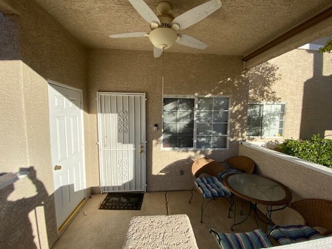 3327 Erva St in Las Vegas, NV - Building Photo - Building Photo