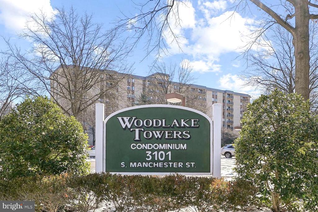 3101 S Manchester St in Falls Church, VA - Building Photo