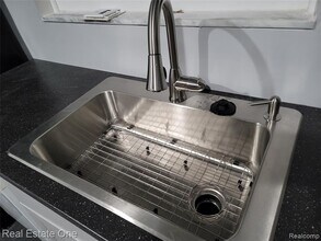 314 Mary Ave in Royal Oak, MI - Building Photo - Building Photo