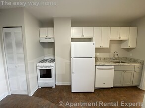 790 Main St, Unit #8 in Cambridge, MA - Building Photo - Building Photo