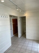 303 34th St, Unit studio in Newport Beach, CA - Building Photo - Building Photo