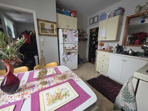 79 Queen St in Kingston, ON - Building Photo - Building Photo