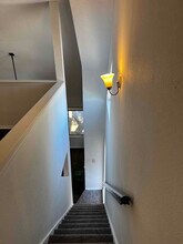 9801 Walnut St-Unit -A204 in Dallas, TX - Foto de edificio - Building Photo