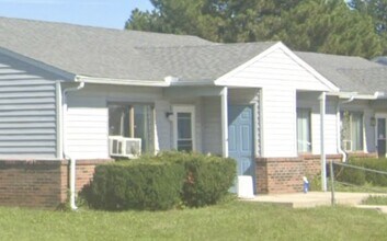 307 Oxford Dr in Greenville, OH - Building Photo - Building Photo