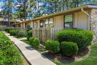 GreenTree Apartments in Thomasville, GA - Building Photo - Building Photo