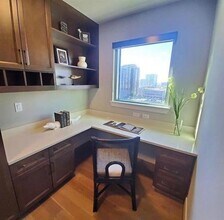 2323 N Akard St in Dallas, TX - Building Photo - Building Photo