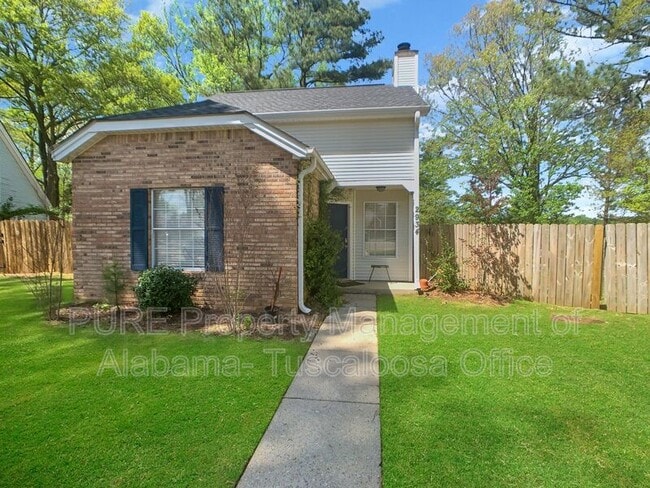 property at 2934 Swallow Ln