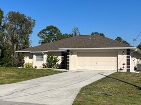 1126 Calmar Ave in Lehigh Acres, FL - Building Photo
