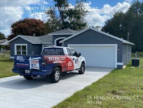 16 Hemlock Radial Ct in Ocala, FL - Building Photo - Building Photo