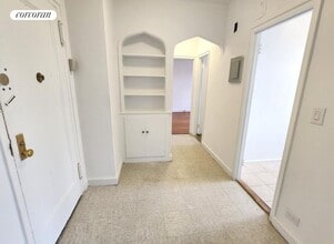 5400 Fieldston Rd in Bronx, NY - Foto de edificio - Building Photo