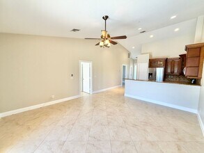 5220 28th Pl SW in Naples, FL - Building Photo - Building Photo