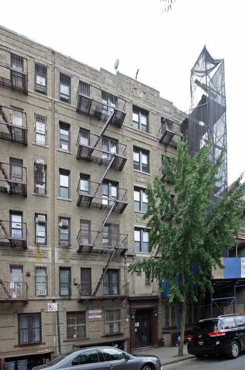 182-184 Clymer St in Brooklyn, NY - Foto de edificio