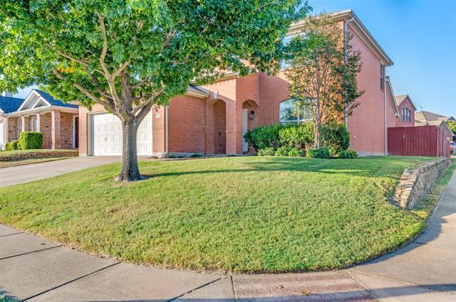 977 Jockey Club Ln in Fort Worth, TX - Building Photo - Building Photo