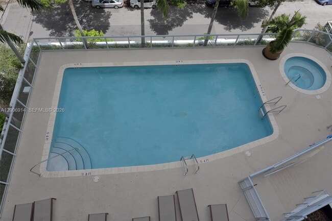 2200 NE 4th Ave, Unit 706 in Miami, FL - Foto de edificio - Building Photo
