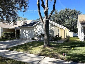 5723 Tanagerlake Rd in Fish Hawk, FL - Building Photo - Building Photo