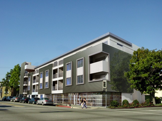 Ocean Breeze Apartments in Santa Monica, CA - Building Photo - Building Photo