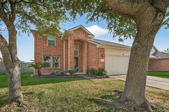 5454 Cilantro Ln in Baytown, TX - Building Photo - Building Photo