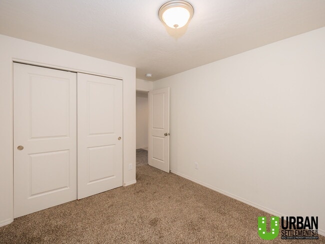 property at 4425 N McCabe Ln