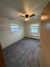 4925 W Oklahoma Ave, Unit 6 in Milwaukee, WI - Building Photo - Building Photo
