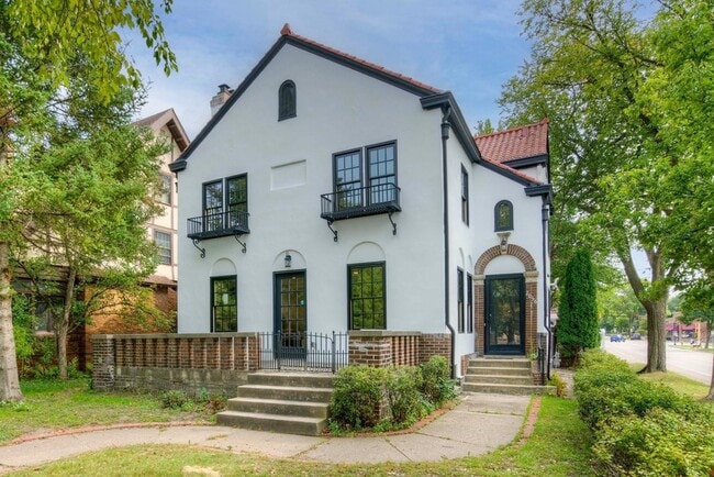 property at 2056 Summit Ave