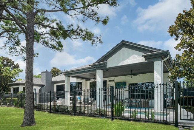 11603 Noblewood Crest Ln