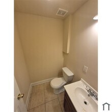 2214 N Bouvier St in Philadelphia, PA - Building Photo - Building Photo