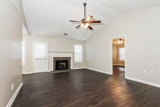 454 Village Cir in Stockbridge, GA - Building Photo - Building Photo