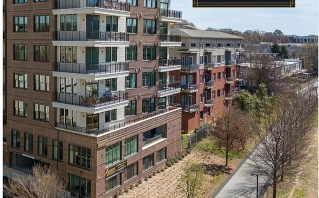 property at 675 Drewry St NE