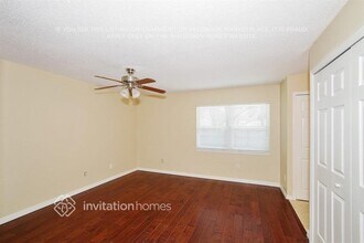 9 N Aurora Dr in Apopka, FL - Foto de edificio - Building Photo